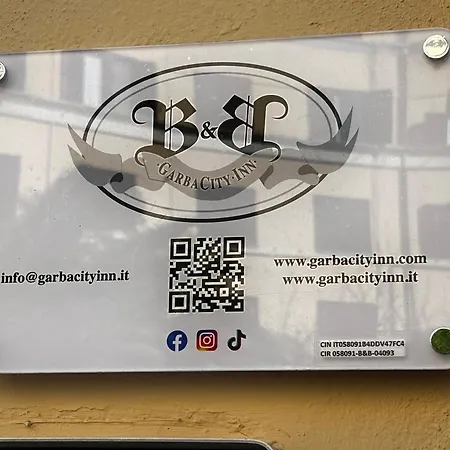 Alojamento de Acomodação e Pequeno-almoço Garbacity-inn