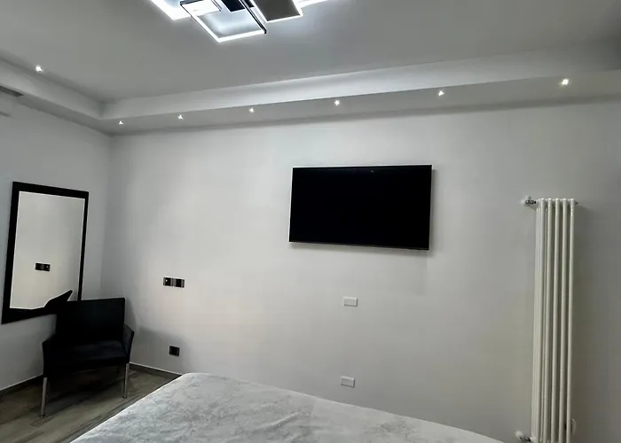 לינה וארוחת בוקר Garbacity-inn 4*